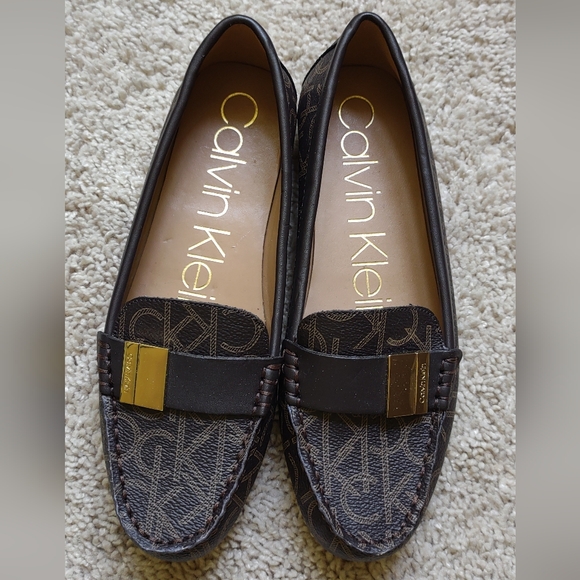 Brand New Calvin Klein Flats - Picture 2 of 5